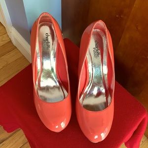 Shoe size 7 coral color